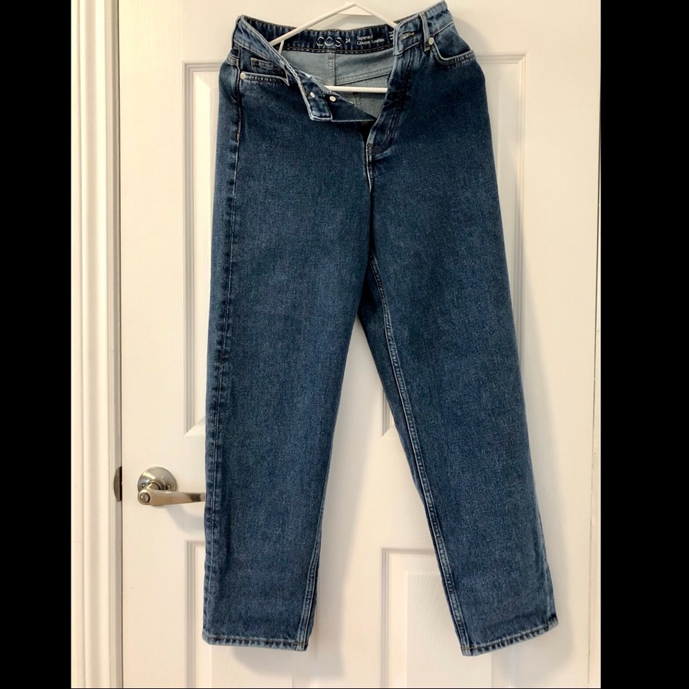 COS Tapered-Leg High Rise Jeans - 24